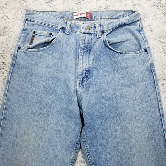 Wrangler Jeans Mens 33x34 Blue Regular Fit Straight Light Wash American Denim - Picture 3 of 13